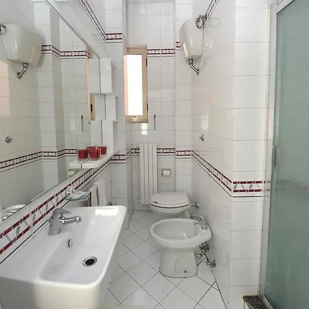 Corso Italia 38 C 아파트