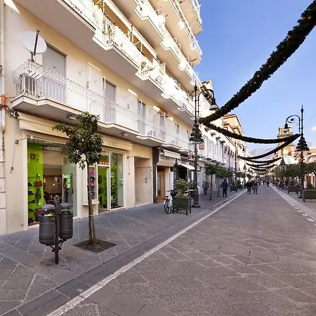 Corso Italia 38 C