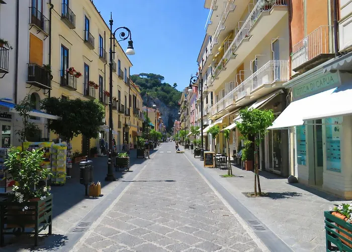 Apartment Corso Italia 38 C *